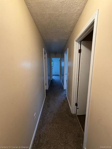 28973 Annapolis Road, Westland, MI 48186