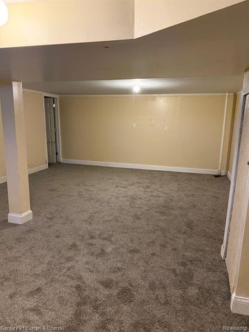 28973 Annapolis Road, Westland, MI 48186