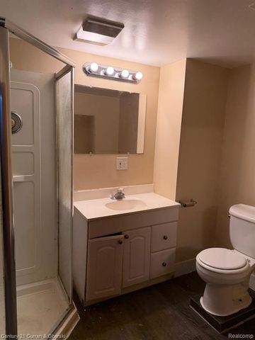 28973 Annapolis Road, Westland, MI 48186