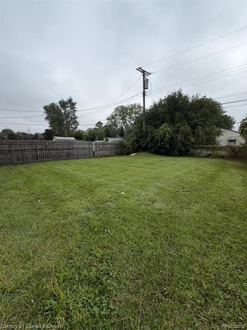 28973 Annapolis Road, Westland, MI 48186