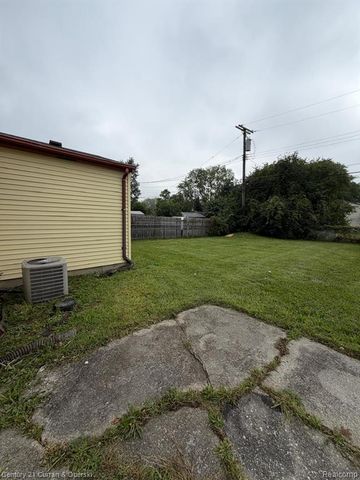 28973 Annapolis Road, Westland, MI 48186
