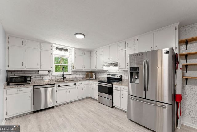 1508 Country Court, Auburn, GA 30011