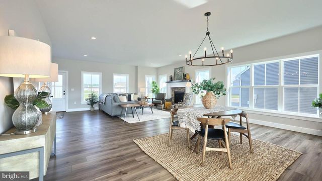 603 ESTATE DR, Mechanicsburg, PA 17055