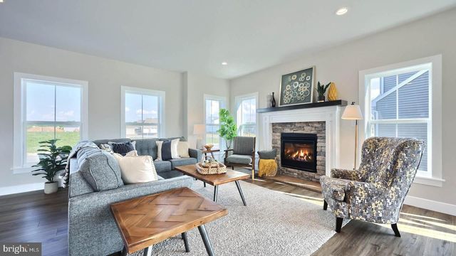 603 ESTATE DR, Mechanicsburg, PA 17055