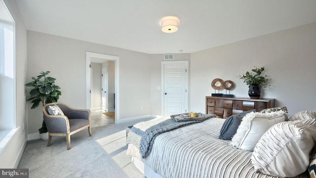 603 ESTATE DR, Mechanicsburg, PA 17055
