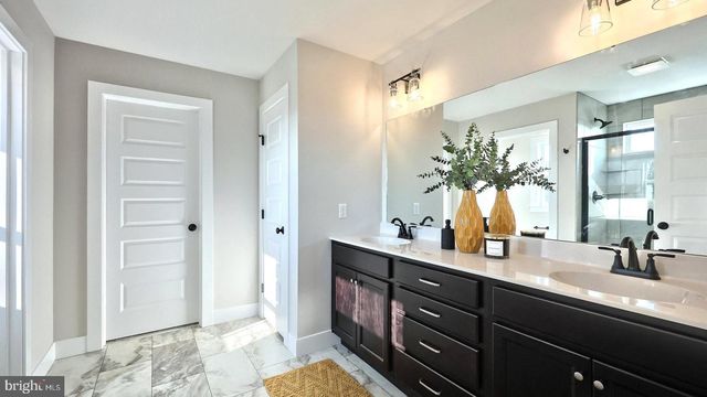 603 ESTATE DR, Mechanicsburg, PA 17055