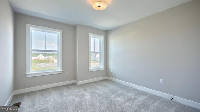 603 ESTATE DR, Mechanicsburg, PA 17055