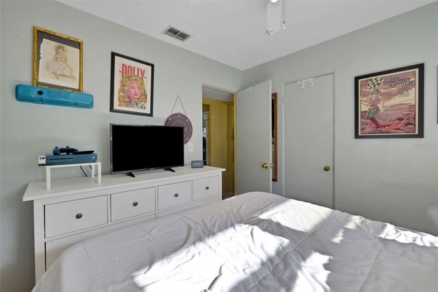 199 ROSEWOOD AVENUE, Ormond Beach, FL 32174