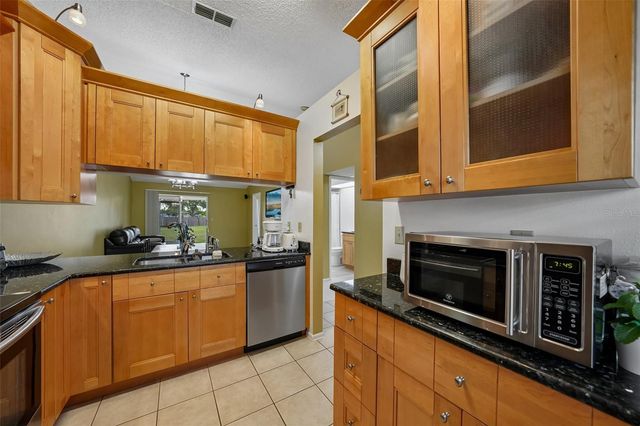 10730 43RD STREET N 504, Clearwater, FL 33762