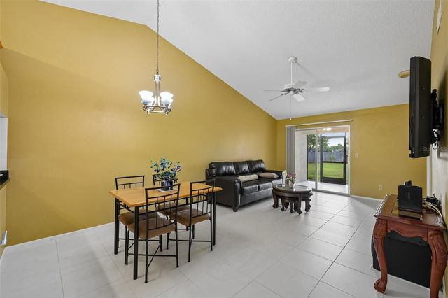 10730 43RD STREET N 504, Clearwater, FL 33762