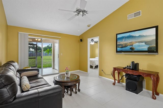 10730 43RD STREET N 504, Clearwater, FL 33762