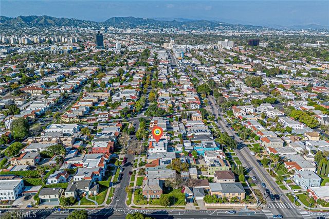 1226 Meadowbrook, Los Angeles, CA 90019