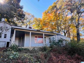 214 PARKER BOULEVARD, Weaver, AL 36277