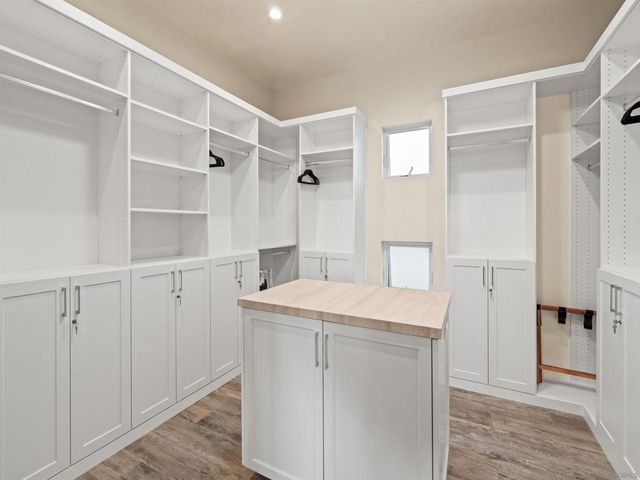 8477 El Paseo Grande, La Jolla, CA 92037