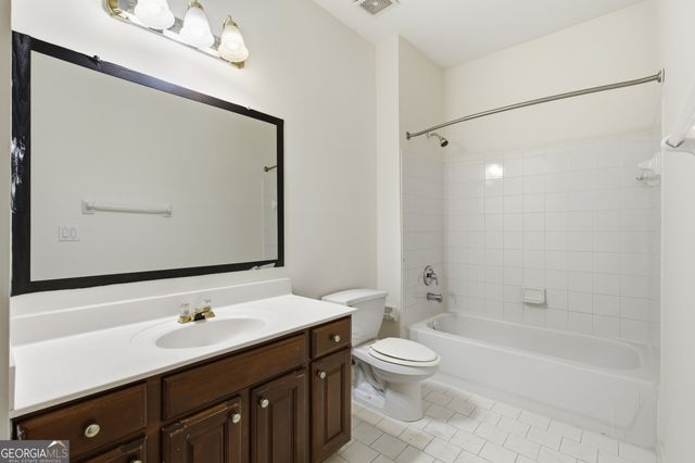 1702 SE Clay Brooke Court SE, Smyrna, GA 30082
