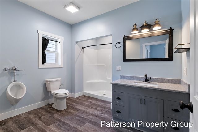 7616 E Sheringer Road, Ravenna, MI 49451