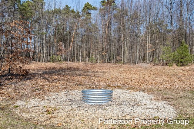 7616 E Sheringer Road, Ravenna, MI 49451