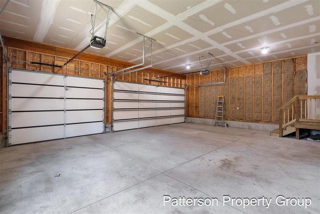 7616 E Sheringer Road, Ravenna, MI 49451