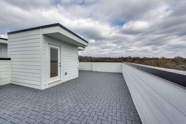 970 Youngs Ln Apt K, Nashville, TN 37207