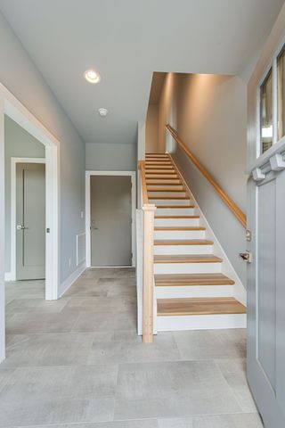 970 Youngs Ln Apt K, Nashville, TN 37207