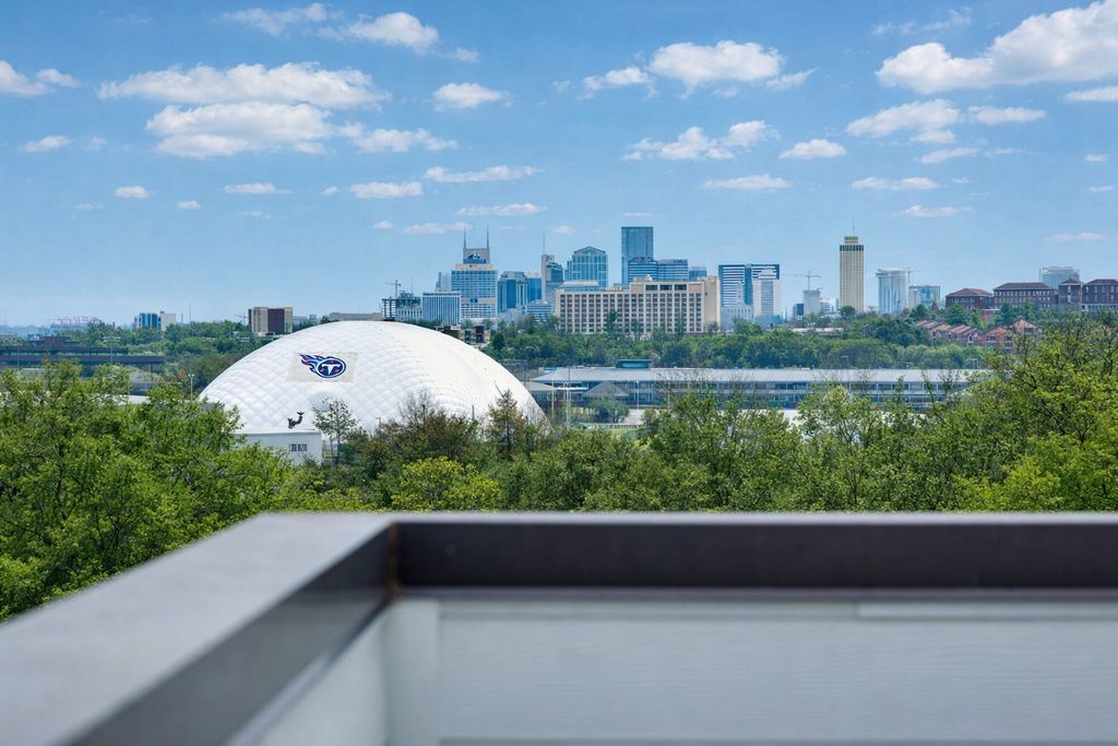 970 Youngs Ln Apt K, Nashville, TN 37207