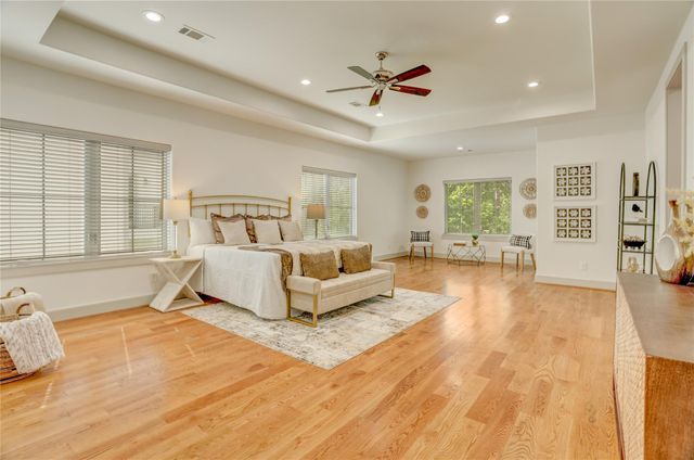 7207 Tickner Street, Houston, TX 77055