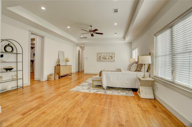 7207 Tickner Street, Houston, TX 77055