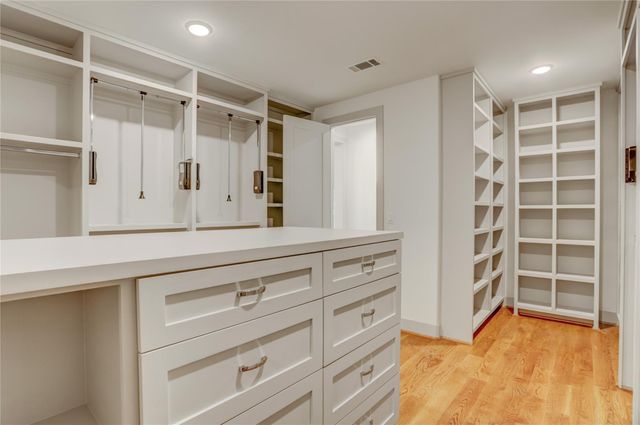 7207 Tickner Street, Houston, TX 77055