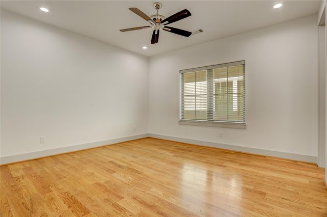 7207 Tickner Street, Houston, TX 77055