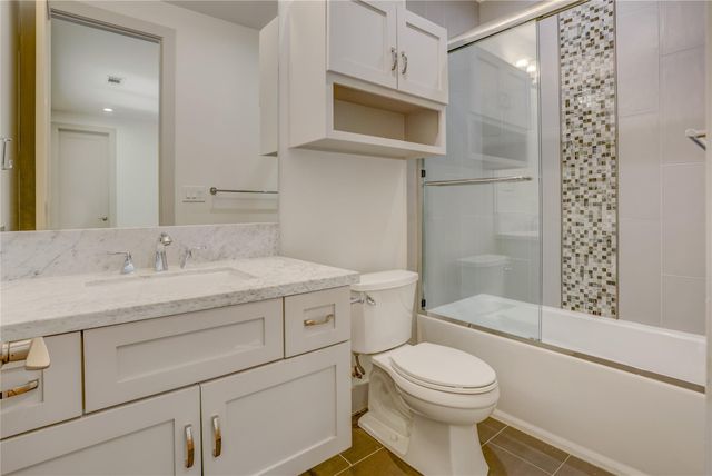 7207 Tickner Street, Houston, TX 77055