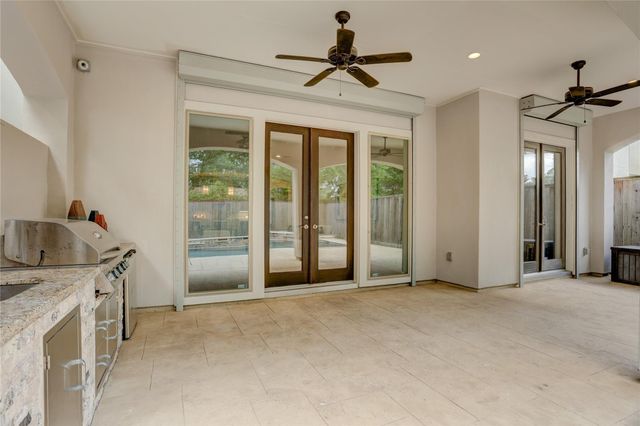 7207 Tickner Street, Houston, TX 77055