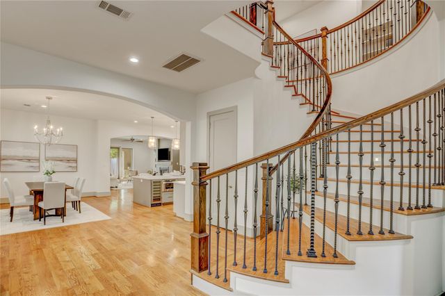 7207 Tickner Street, Houston, TX 77055