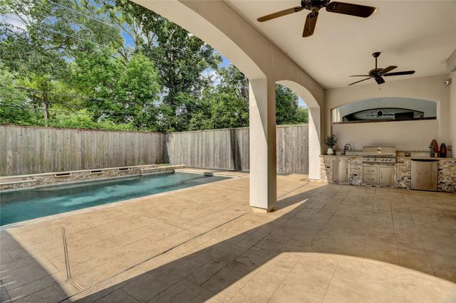 7207 Tickner Street, Houston, TX 77055