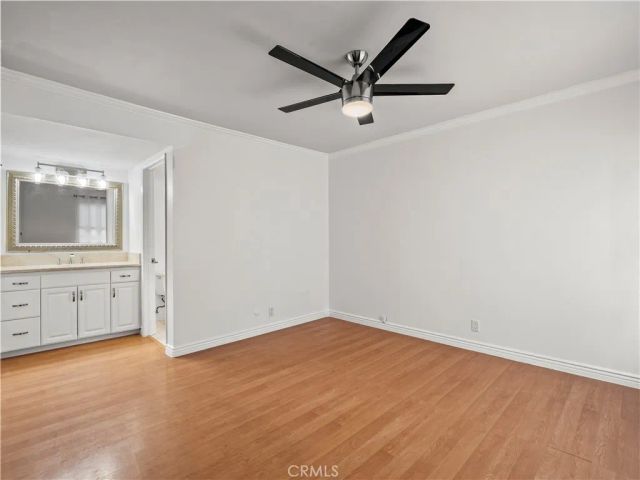 18411 Hatteras Street 138, Tarzana, CA 91356