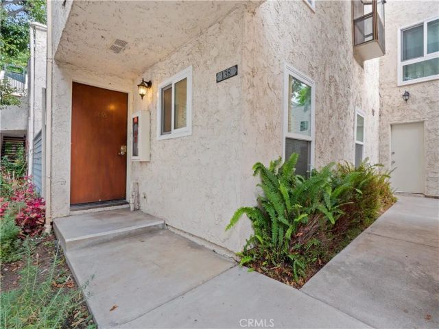 18411 Hatteras Street 138, Tarzana, CA 91356