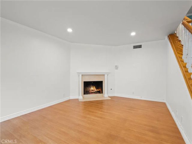 18411 Hatteras Street 138, Tarzana, CA 91356