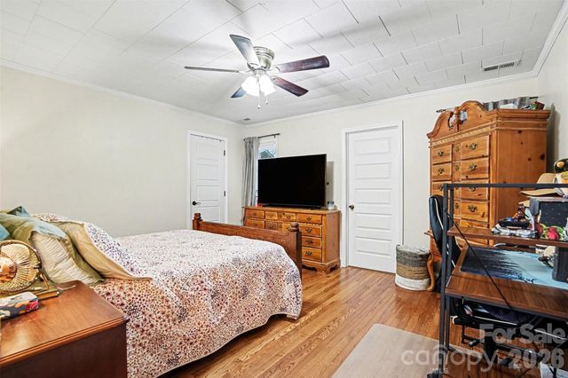 803 White Jenkins Road, Bessemer City, NC 28016