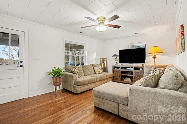 803 White Jenkins Road, Bessemer City, NC 28016