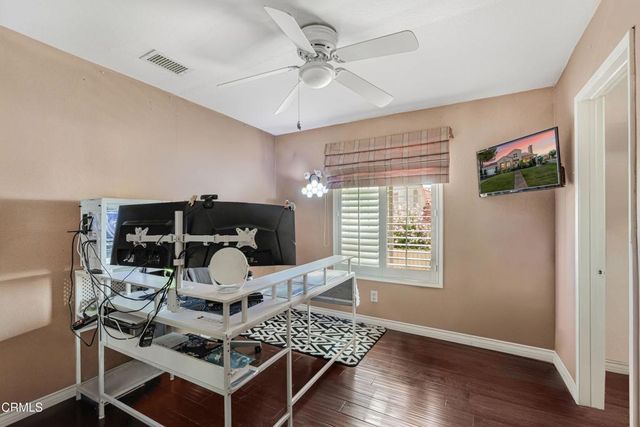 1558 E Avenue R7, Palmdale, CA 93550