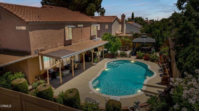 1558 E Avenue R7, Palmdale, CA 93550