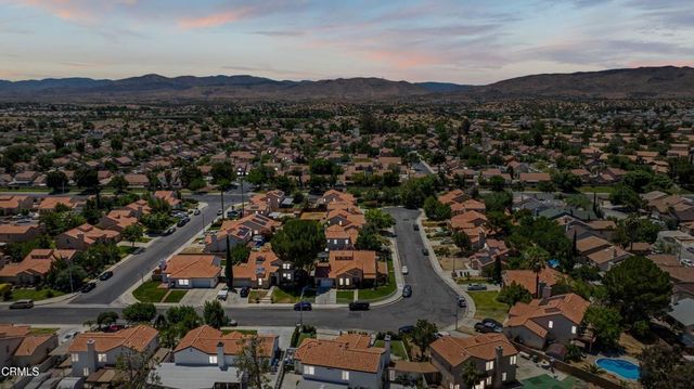 1558 E Avenue R7, Palmdale, CA 93550