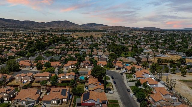 1558 E Avenue R7, Palmdale, CA 93550