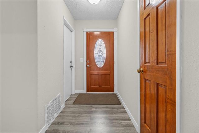 724 Circle Drive, Salinas, CA 93905