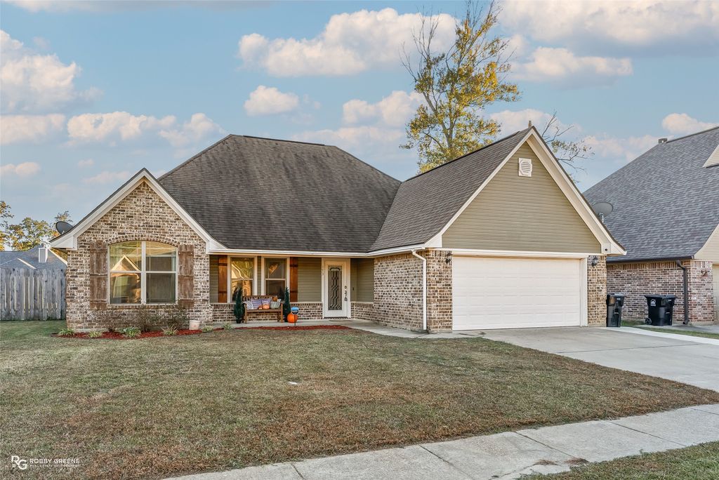 173 Bent Tree Loop, Haughton, LA 71037