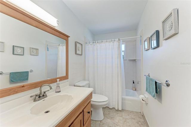3336 PEMBROOK DRIVE, Sarasota, FL 34239