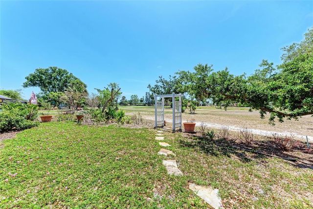 3336 PEMBROOK DRIVE, Sarasota, FL 34239