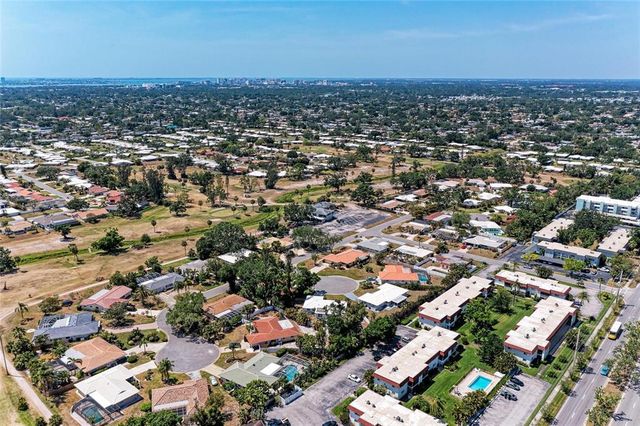 3336 PEMBROOK DRIVE, Sarasota, FL 34239