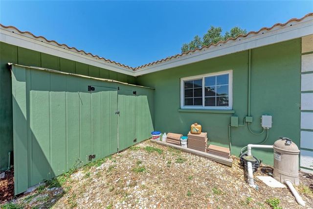 3336 PEMBROOK DRIVE, Sarasota, FL 34239
