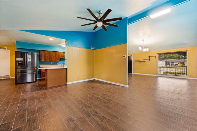 3259 Saint Croix Drive, Dallas, TX 75229