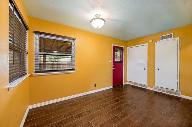 3259 Saint Croix Drive, Dallas, TX 75229
